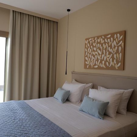Kaiser Luxury Suites Achílleion Exterior photo